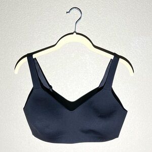 Lulu Lemon Hold True Sports Bra